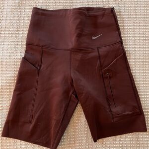 NWOT Nike Women's Go High Waisted Biker Shorts